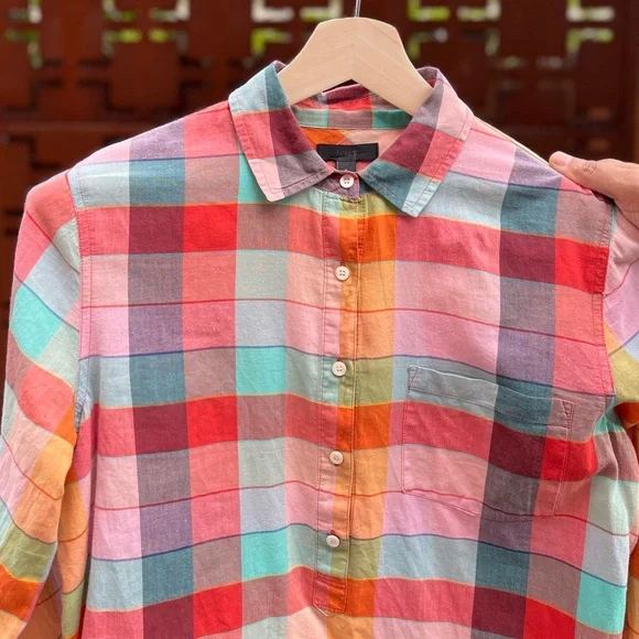 J. Crew Lightweight Colorful Plaid Button-Up Women’s Shirt - Picture 2 of 9